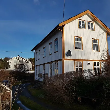 Apartament Pa Tromoy, *