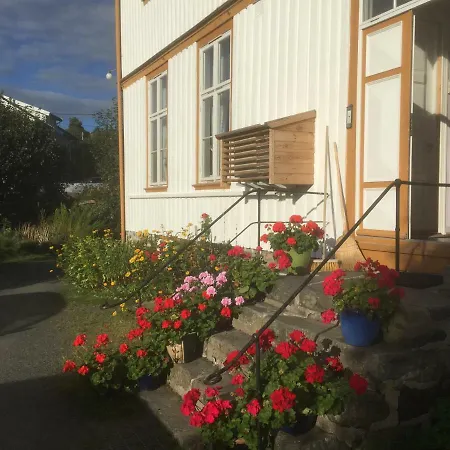 Pa Tromoy, Apartment Arendal