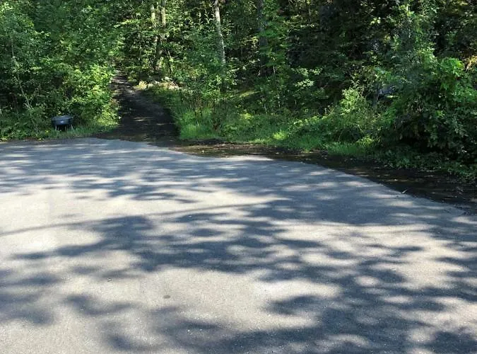 Pa Tromoy, * Arendal