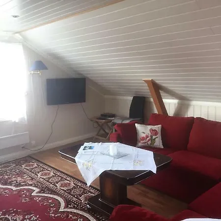 Pa Tromoy, Appartement Arendal